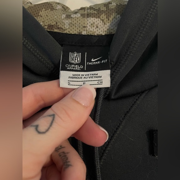 On Field Salute to Service Steelers Hoodie - Picture 2 of 3